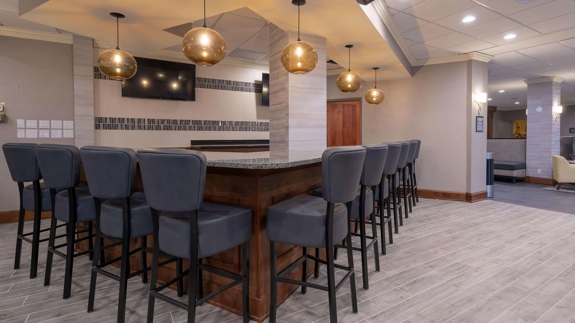 Best Western Premier Airport/Expo Center Hotel Louisville