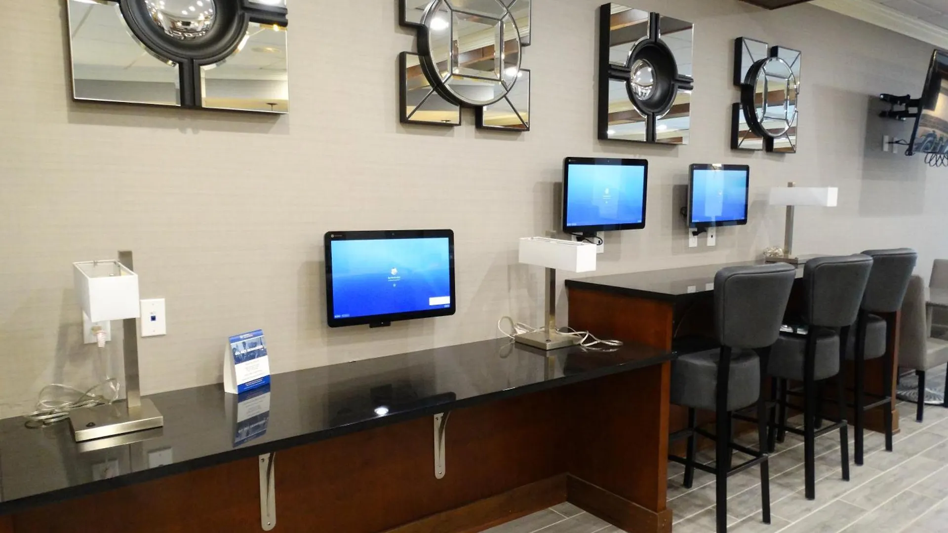 Best Western Premier Airport/Expo Center Hotel Louisville