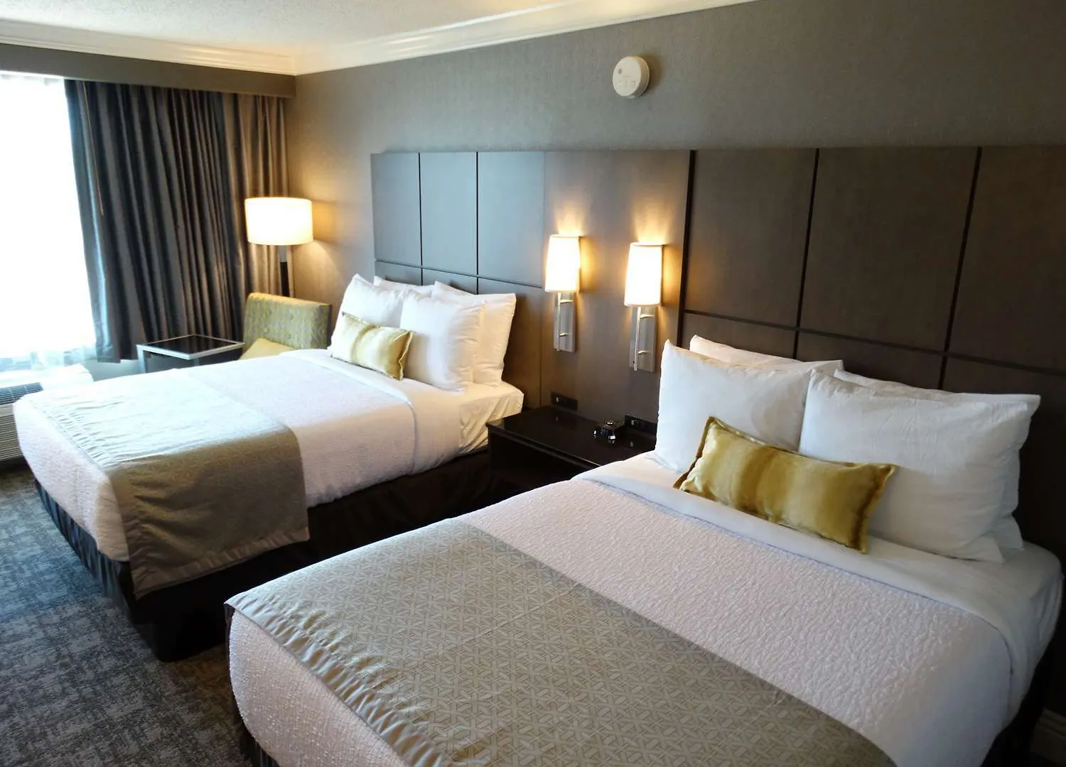 Best Western Premier Airport/Expo Center Hotel Louisville