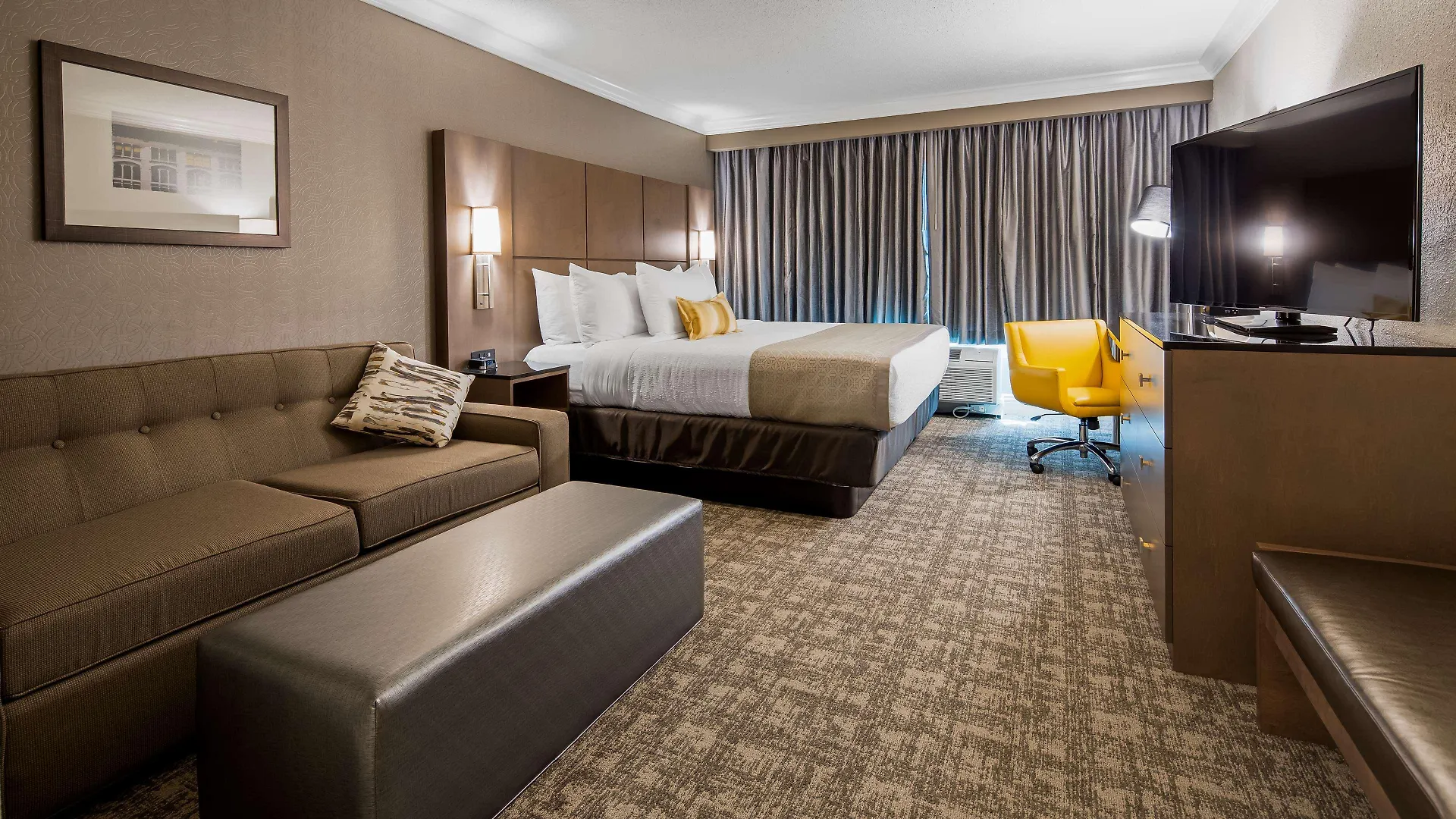 Best Western Premier Airport/Expo Center Hotel Louisville