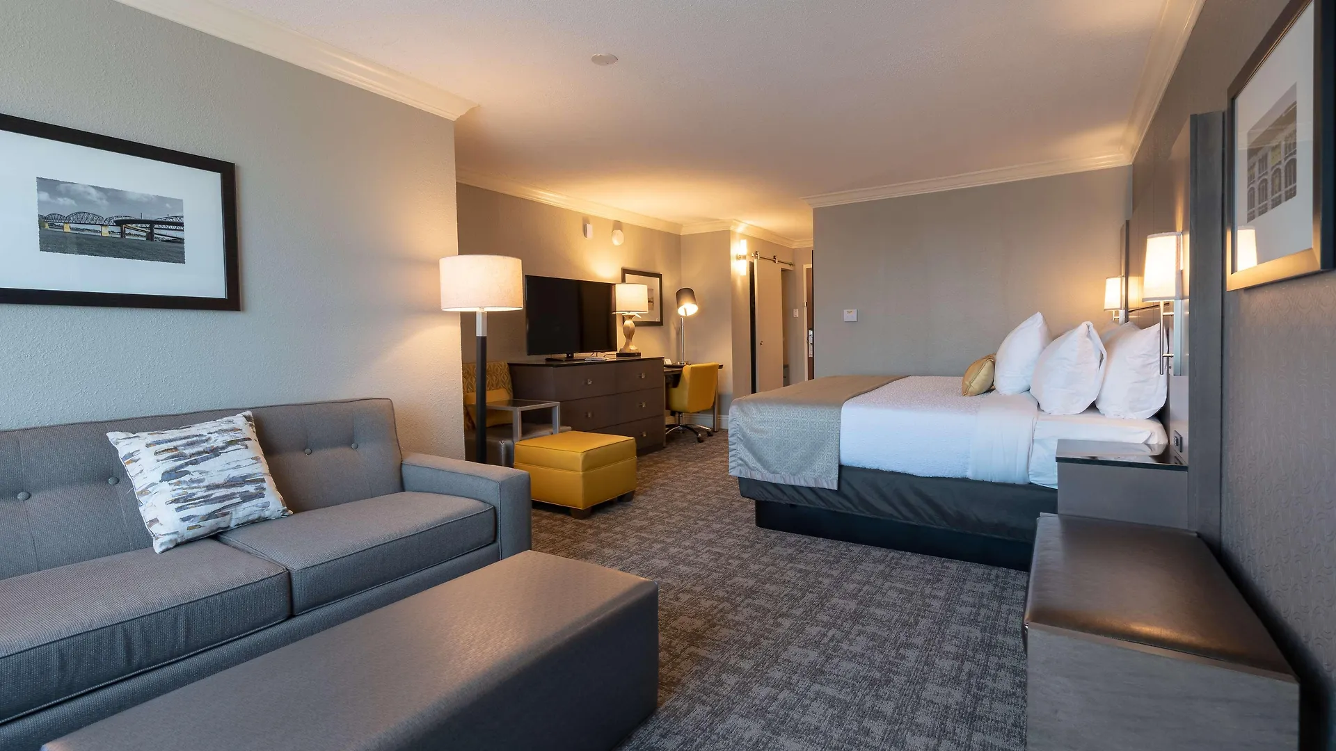 Best Western Premier Airport/Expo Center Hotel Louisville